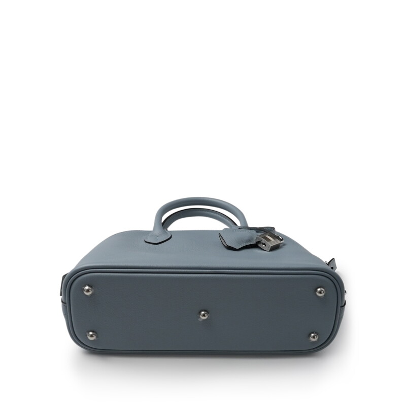 Cover image 0