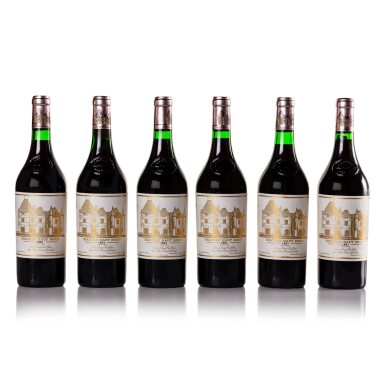 View full screen - View 1 of Lot 286. Château Haut Brion 1981 (12 BT).