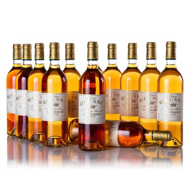 View full screen - View 1 of Lot 186. Château Rieussec 1999 (12 BT).
