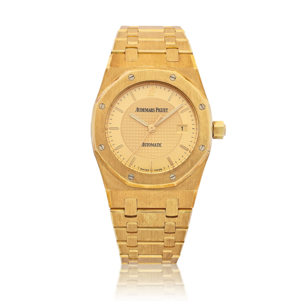 View full screen - View 1 of Lot 8043. Royal Oak, Reference 15050BA | A limited edition yellow gold bracelet watch with date and two-tone dial, Circa 1997 | 愛彼 | 皇家橡樹系列 型號15050BA | 限量版黃金鏈帶腕錶,備日期顯示及雙色錶盤,約1997年製.