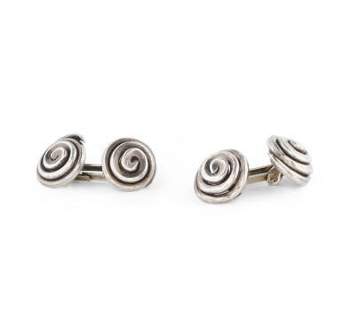 View full screen - View 1 of Lot 91. PAIRE DE BOUTONS DE MANCHETTE ARGENT | PAIR OF SILVER CUFFLINKS.