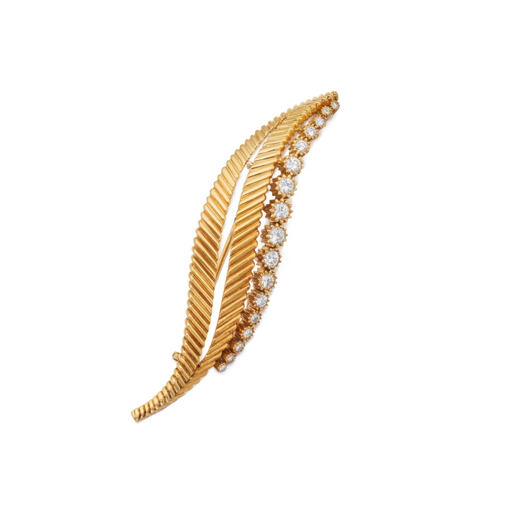 View full screen - View 1 of Lot 200. Van Cleef & Arpels | Gold and Diamond Brooch, France.