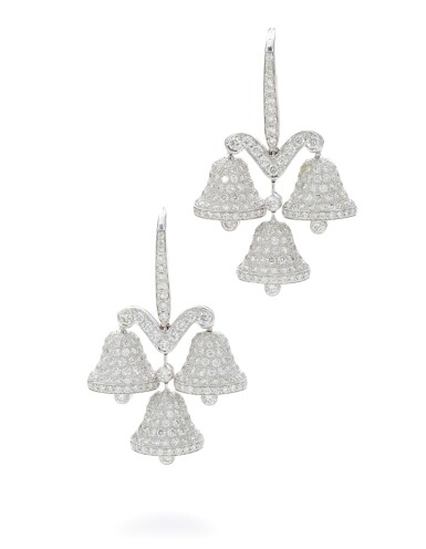 View full screen - View 1 of Lot 39. MICHELE DELLA VALLE | PAIR OF DIAMOND EARRINGS.