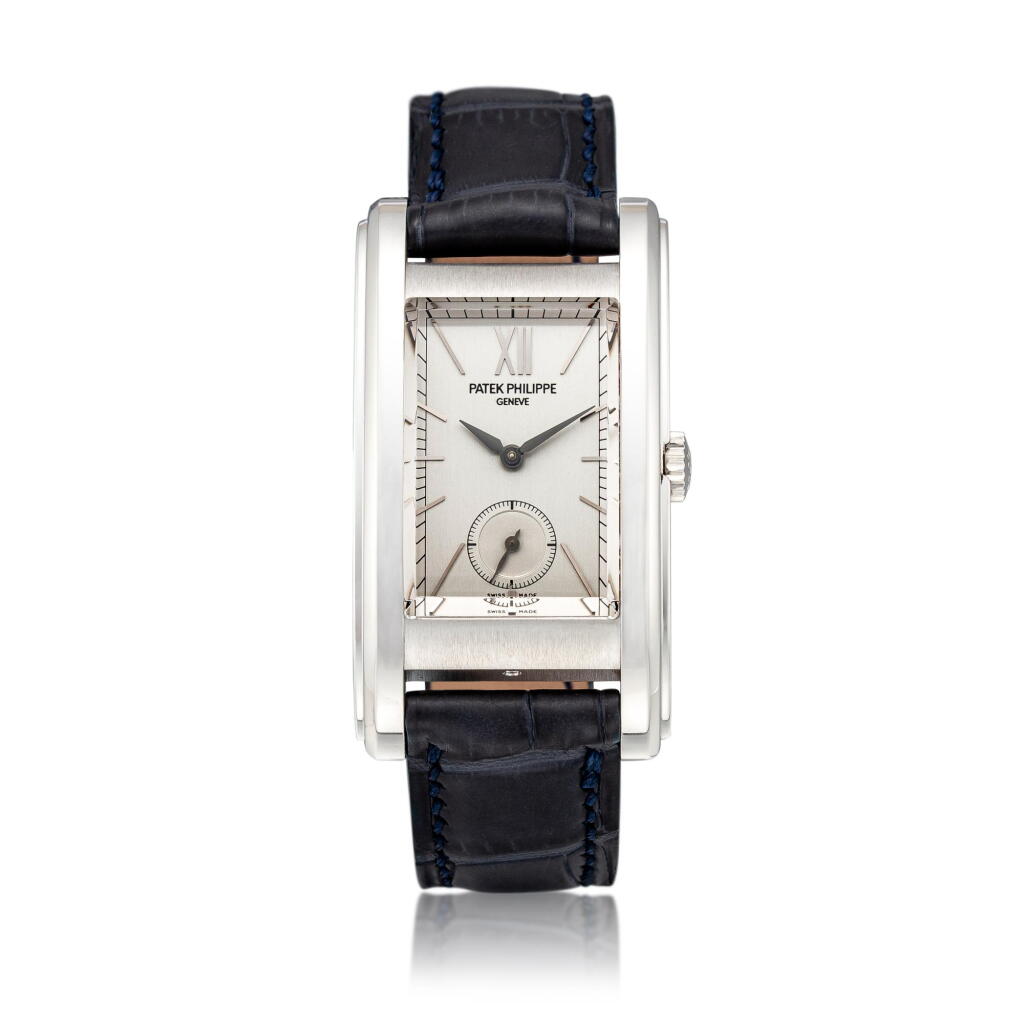 View full screen - View 1 of Lot 2228. Reference 5105 | A brand new limited edition platinum wristwatch with movement from 1959, Made to commemorate the opening of Patek Philippe's salon in Geneva, Circa 2006 | 百達翡麗 | 型號5105| 全新限量版鉑金腕錶,備1959年機芯,為慶祝百達翡麗日內瓦製錶中心開幕而製,約2006年製 .