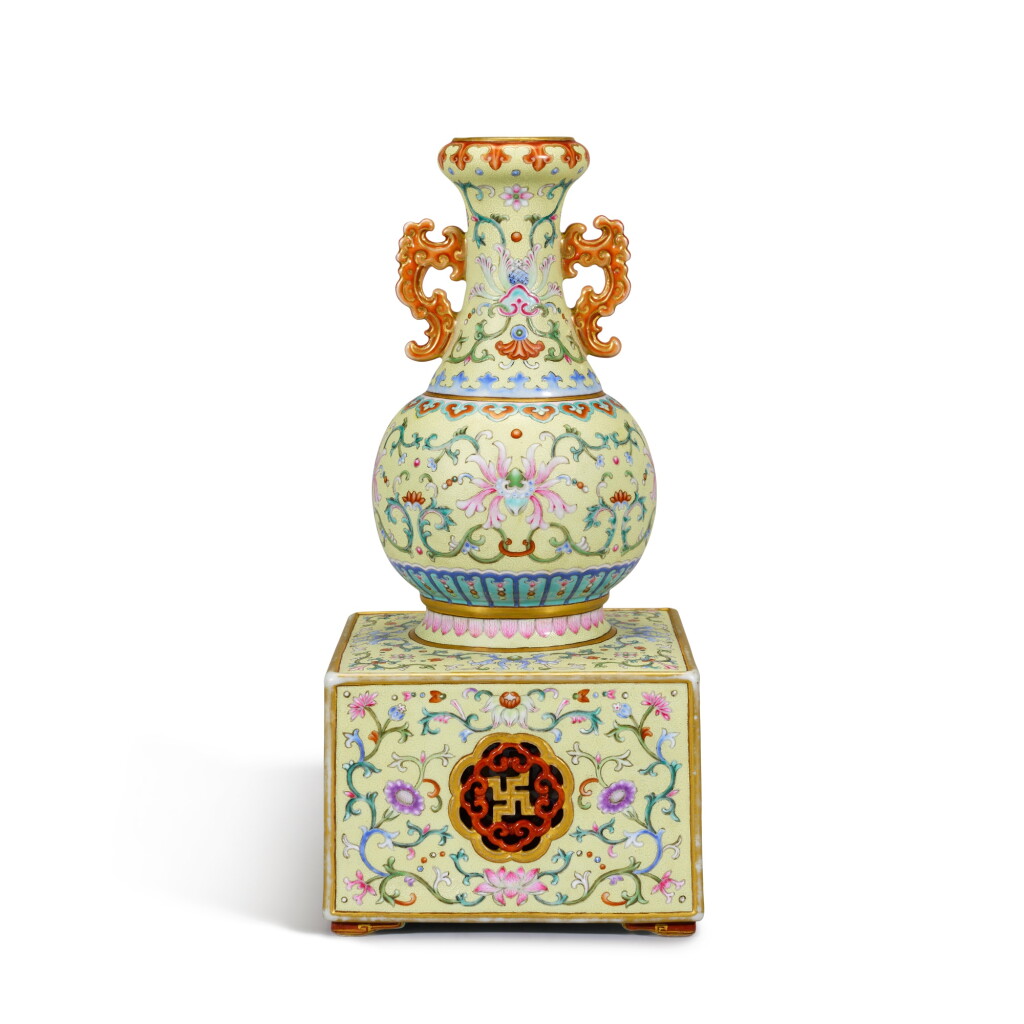 View full screen - View 1 of Lot 3719. An extremely rare and possibly unique yellow-ground yangcai reticulated vase, Seal mark and period of Qianlong | 清乾隆 米黃地洋彩錦上添花纏枝花卉紋方座瓶 《大清乾隆年製》款.