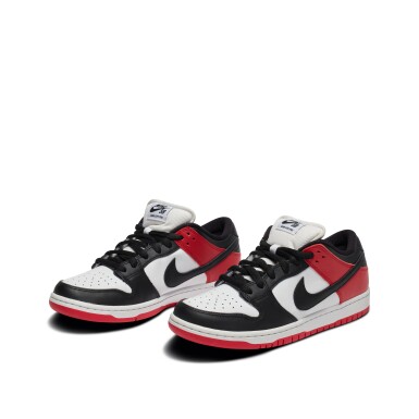 View full screen - View 1 of Lot 59. Nike SB Dunk Low Pro ‘Black Toe’ Sample | Size 9.