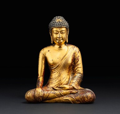 View full screen - View 1 of Lot 28. Exceptionnelle statue du Bouddha Maravijaya en alliage de cuivre doré Royaume de Dali (937-1253), Province de Yunnan, XIIE siècle | 大理國 十二世紀 鎏金銅合金釋迦牟尼佛坐像 | An exceptional gilt-copper alloy figure of Buddha Maravijaya, Dali Kingdom (937-1253), Yunnan Province, 12th century .