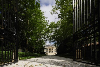 View full screen - View 1 of Lot 524. Château Margaux 1981 (12 BT).