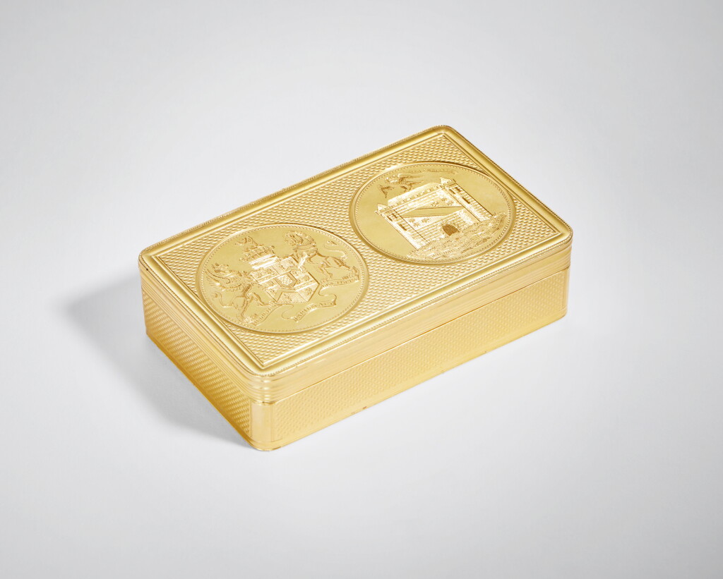View full screen - View 1 of Lot 699. A George III Gold Freedom Box, London, 1796/1797.