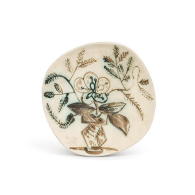 View full screen - View 1 of Lot 55. Vase au bouquet (A. R. 302).