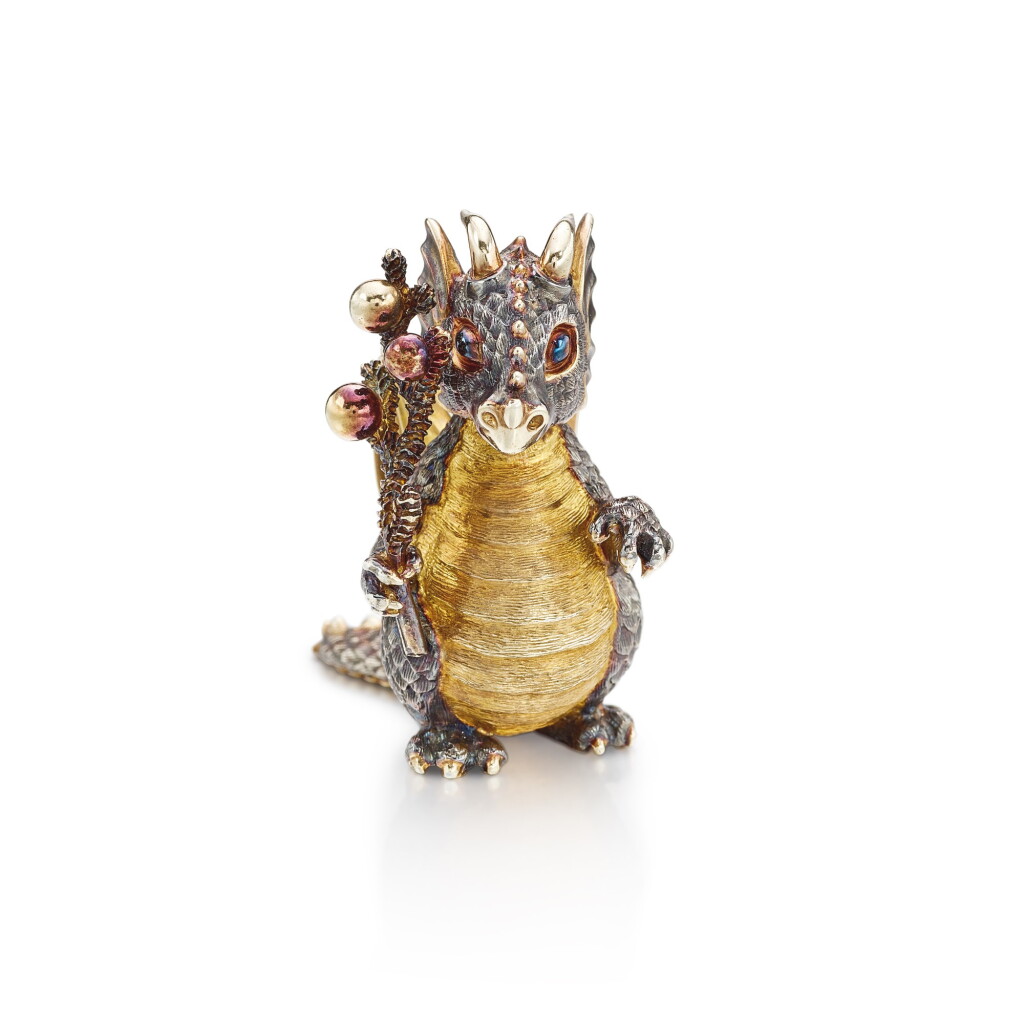 View full screen - View 1 of Lot 8003. Silver and Silver-Gilt Sculpture | 銀 及 鍍銀 雕塑.