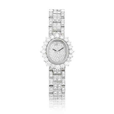 View full screen - View 1 of Lot 8048. Reference 67308BC | A white gold and diamond-set bracelet watch, Circa 2007 | 愛彼 | 型號67308BC | 白金鑲鑽石鏈帶腕錶,約2007年製.