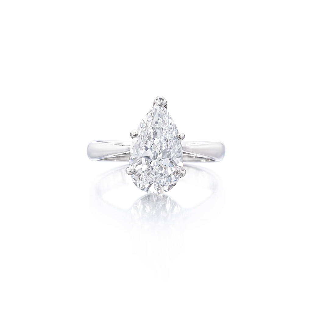 View full screen - View 1 of Lot 1919. Diamond Ring | 2.42克拉 梨形 D色 鑽石 戒指.
