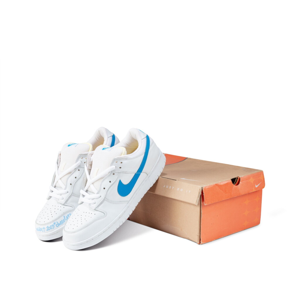 View full screen - View 1 of Lot 810. Richard Mulder signed | Nike SB Dunk Low Pro ‘Richard Mulder’ | US 12.