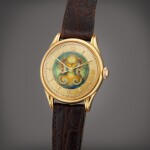 A rare yellow gold wristwatch with cloisonné enamel dial, Circa 1950 | 江詩丹頓 罕有黃金腕錶配掐絲琺瑯錶盤,製作年份約 1950