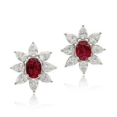 View full screen - View 1 of Lot 1682. PAIR OF RUBY AND DIAMOND EARRINGS | 1.13 及 1.09克拉 天然 「緬甸」未經加熱紅寶石 配 鑽石 耳環一對.
