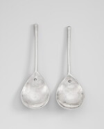 Paire de cuillères en argent, Londres, 1501, maître-orfèvre au pied ou à la main