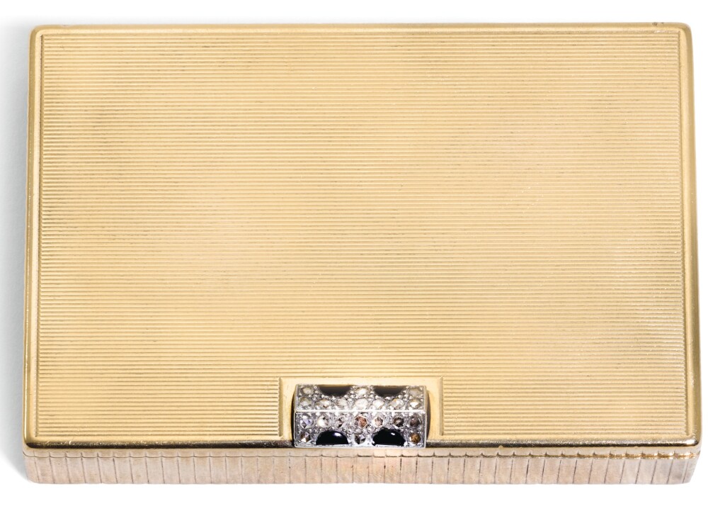 9 carat gold cigarette case A Jewelled 9 Ct Gold Cigarette Case, Cartier, London, 1942 9 carat gold cigarette case A Jewelled 9 Ct Gold Cigarette Case, Cartier, London, 1942