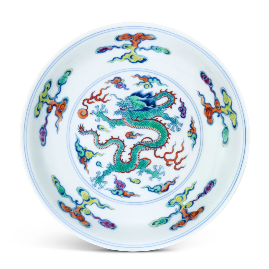 View full screen - View 1 of Lot 487. A doucai 'dragon' dish, Mark and period of Yongzheng 清雍正 鬪彩雲龍戲珠紋盤 《大清雍正年製》款.