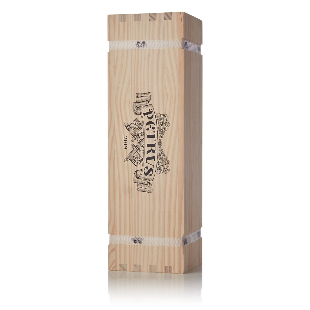 View full screen - View 1 of Lot 377. Petrus 2019 (1 BT).