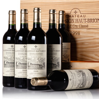 View full screen - View 1 of Lot 89. Château La Mission Haut-Brion 1998 (6 BT).