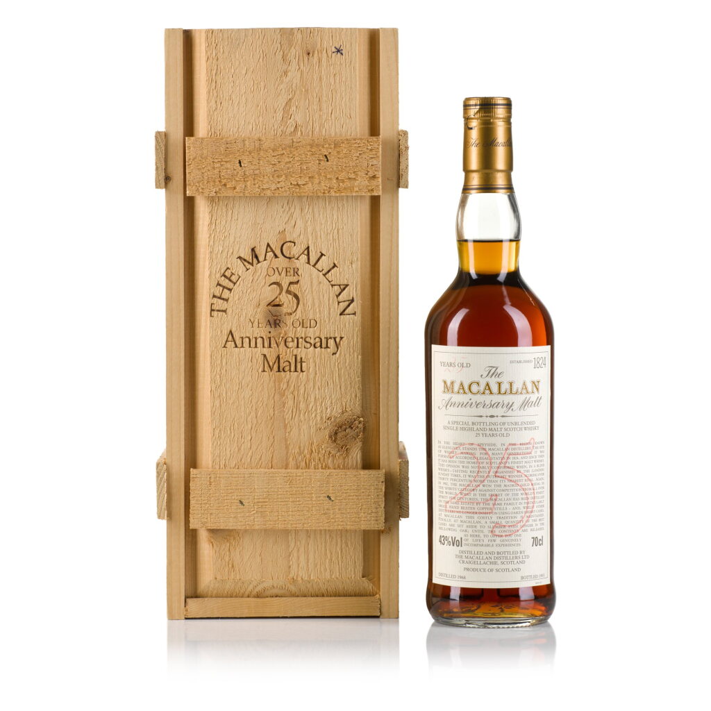 View full screen - View 1 of Lot 5. The Macallan 25 Year Old Anniversary Malt 43.0 abv 1968 (1 Bottle 70cl).