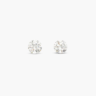 View full screen - View 1 of Lot 121. Two Unmounted Diamonds weighing 1.05 and 1.06 carats.