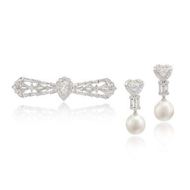 View full screen - View 1 of Lot 1925. Pair of Cultured Pearl and Diamond Earrings; and Diamond Brooch | 養殖珍珠 配 鑽石 耳環一對 及 鑽石 胸針.