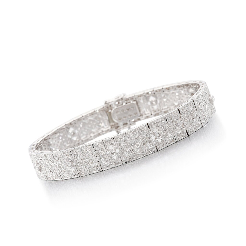 View full screen - View 1 of Lot 546. Diamond Bracelet | 鑽石手鏈.