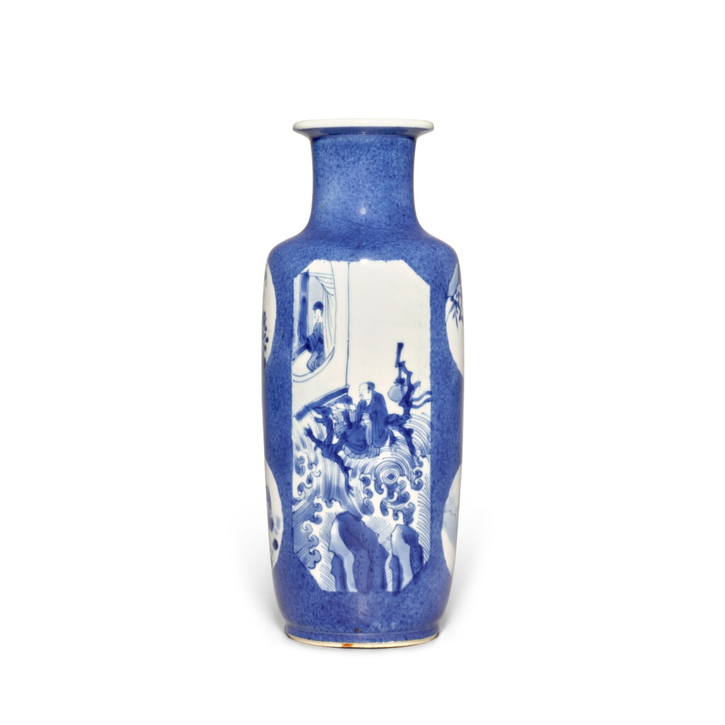 Voir en plein écran - Voir 1 du lot 555. A powder-blue-ground blue and white 'riverscape' rouleau vase, Qing dynasty, Kangxi period | 清康熙 灑藍地青花開光張騫乘槎圖棒槌瓶.