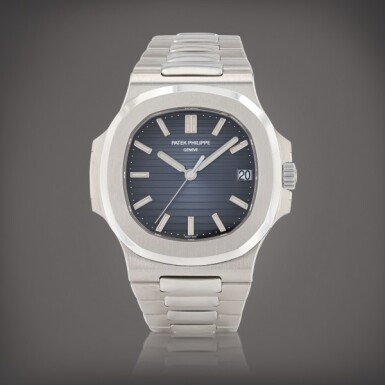View full screen - View 1 of Lot 103. Nautilus, reference 5711/1A-010 Montre bracelet en acier avec date | Stainless steel wristwatch with date and bracelet Vers 2016 | Circa 2016.