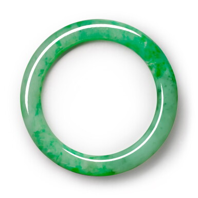 View full screen - View 1 of Lot 1848. Jadeite Bangle | 天然翡翠 手鐲.