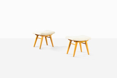 View full screen - View 1 of Lot 204. Paire de tabourets.