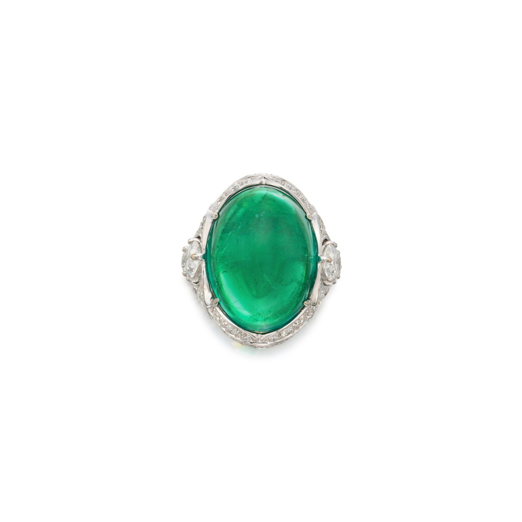 View full screen - View 1 of Lot 418. Emerald and Diamond Ring | 格拉夫 | 祖母配鑽石戒指.