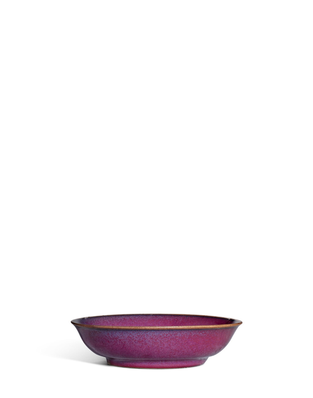 View full screen - View 1 of Lot 9814. A very rare imperial Junyao lavender-purple glazed dish, Early Ming dynasty | 明初 官鈞玫瑰紫釉盤.