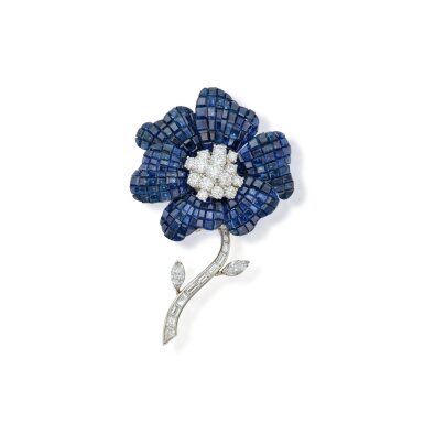 View full screen - View 1 of Lot 83. Sapphire and Diamond Clip-Brooch.