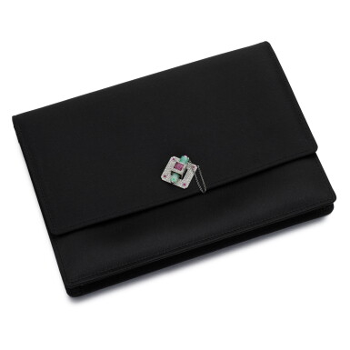 View full screen - View 1 of Lot 17. Gem set and diamond evening bag, the clasp 1920s.