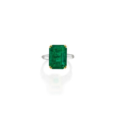 View full screen - View 1 of Lot 581. EMERALD AND DIAMOND RING, TIFFANY & CO. | 祖母綠配鑽石戒指,蒂芙尼.