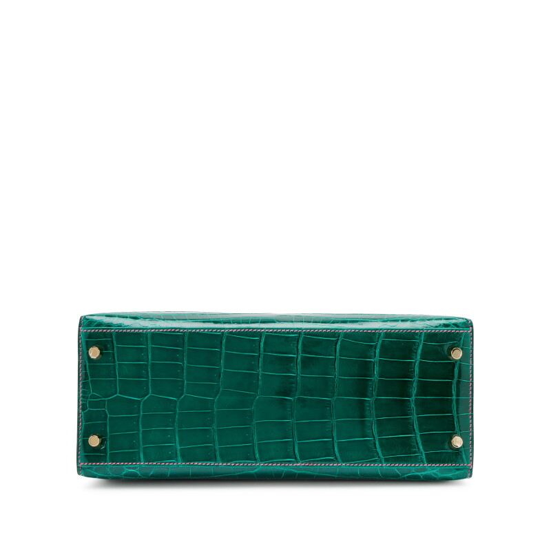 Cover image 0