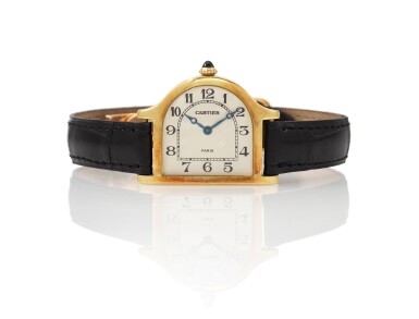 View full screen - View 1 of Lot 13. CLOCHE LIMITED EDITION YELLOW GOLD BELL-SHAPED WRISTWATCH (OROLOGIO DA POLSO IN ORO GIALLO MODELLO ‘CLOCHE’ IN EDIZIONE LIMITATA) CIRCA 1990 | CARTIER, PARIS.