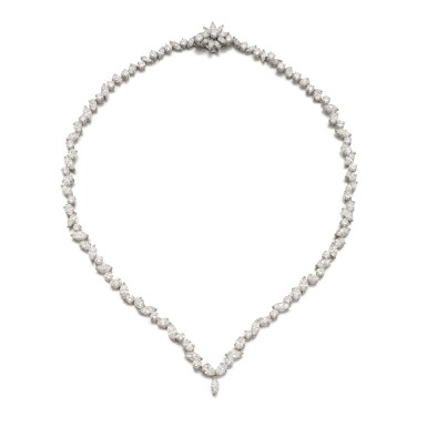 View full screen - View 1 of Lot 5. Diamond Necklace.