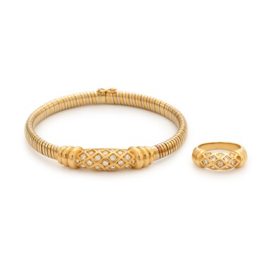 View full screen - View 1 of Lot 193. Diamond demi-parure, 'Turbogas'.