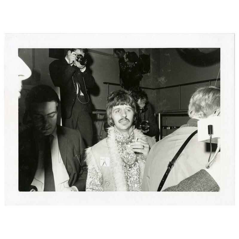 Cover image 0