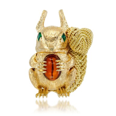 View full screen - View 1 of Lot 143. CARTIER | EMERALD AND CITRINE BROOCH.