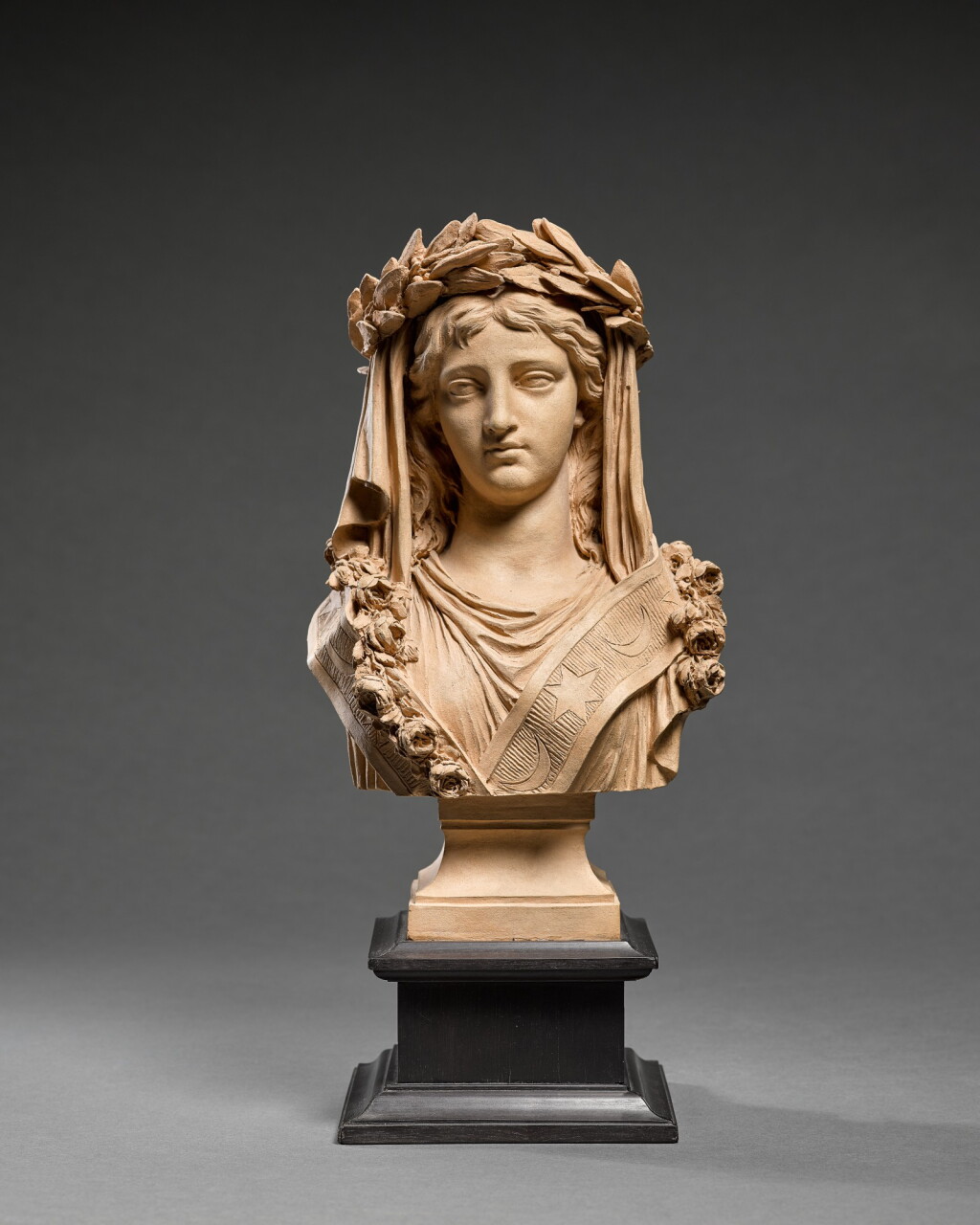 View full screen - View 1 of Lot 15. Bust of Iphigenia.