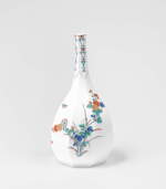 A Meissen Kakiemon Bottle, Circa 1729-31