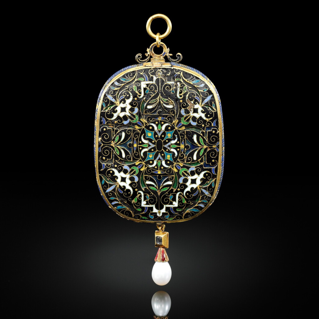 View full screen - View 1 of Lot 27. A gold and polychrome enamel pendant case or ‘Tablet’, probably English, circa 1600 .