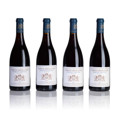 View full screen - View 1 of Lot 71. Vosne Romanée, Clos du Château 2005 Domaine du Comte Liger-Belair (12 BT).