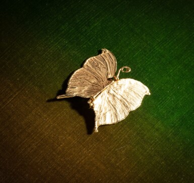 View full screen - View 1 of Lot 29. Broche Papillon.