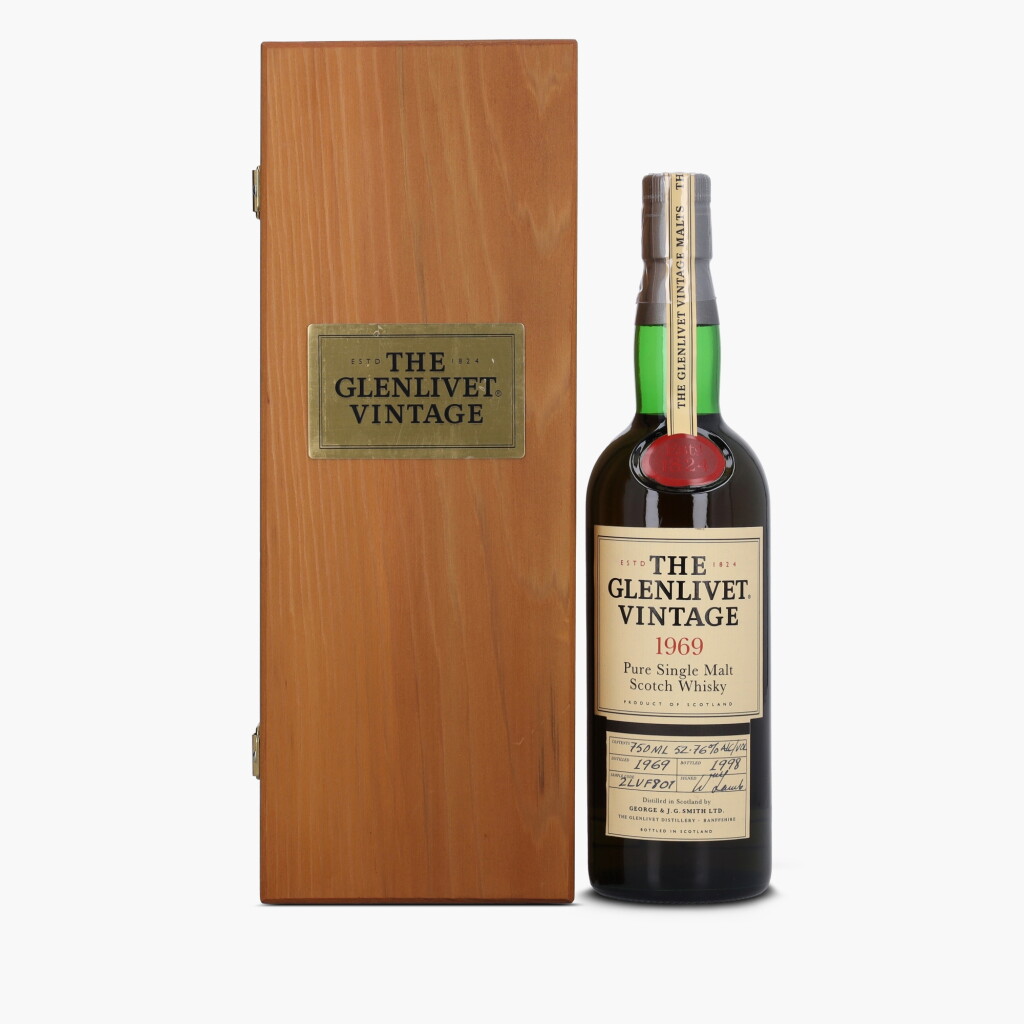 View full screen - View 1 of Lot 2073. The Glenlivet Vintage 52.76 abv 1969 (1 Bottle 75cl).